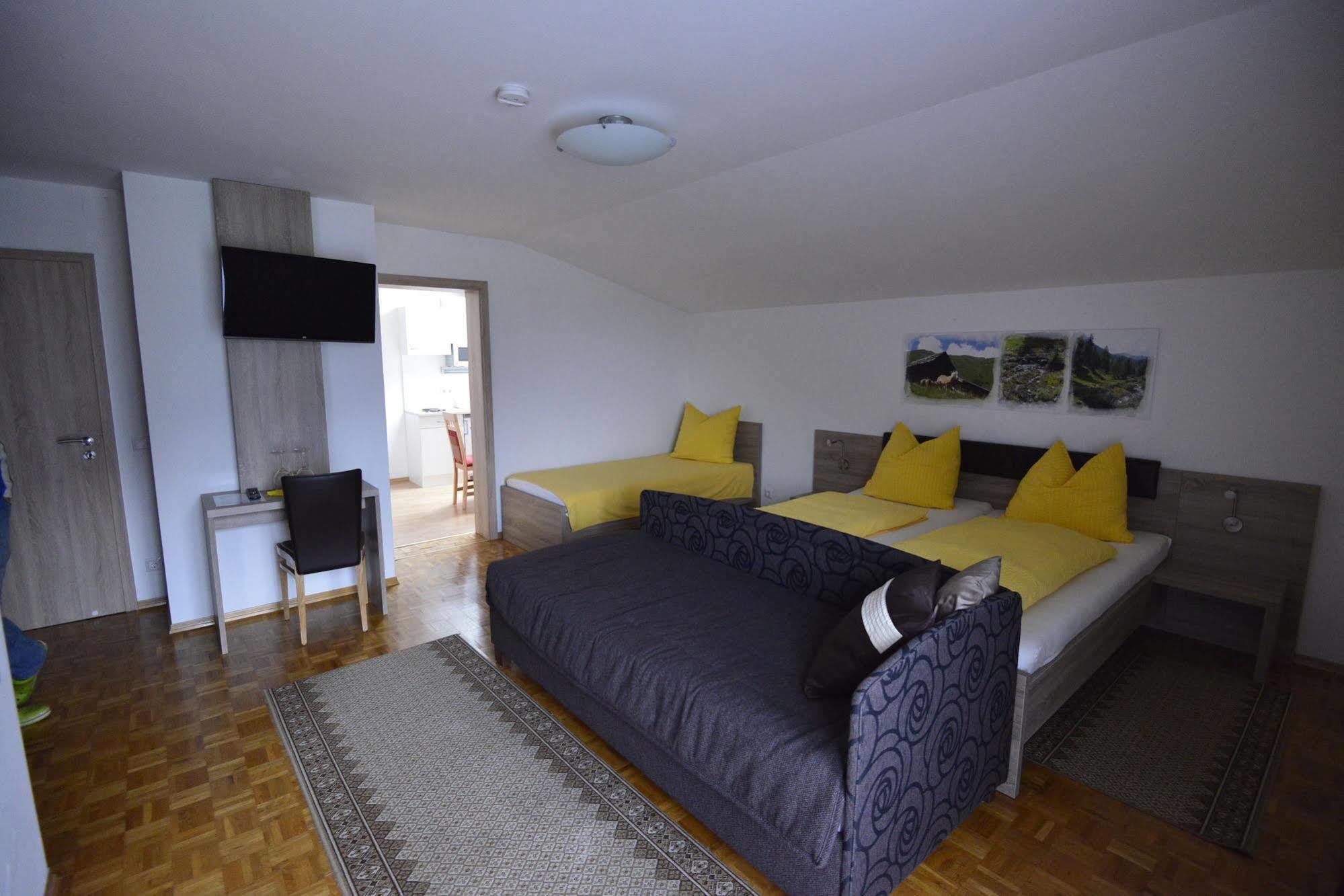 Gaestehaus Zwischenberger Obervellach Dış mekan fotoğraf